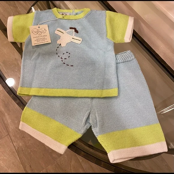 NWT *Zackali 4 Kids* AIRPLANE Top & Shorts Set: Hand-Knitted 100% Cotton … 18M - Picture 1 of 3